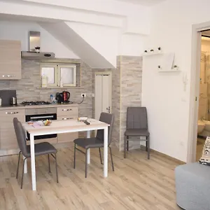  Apartment Sbiriddu's House